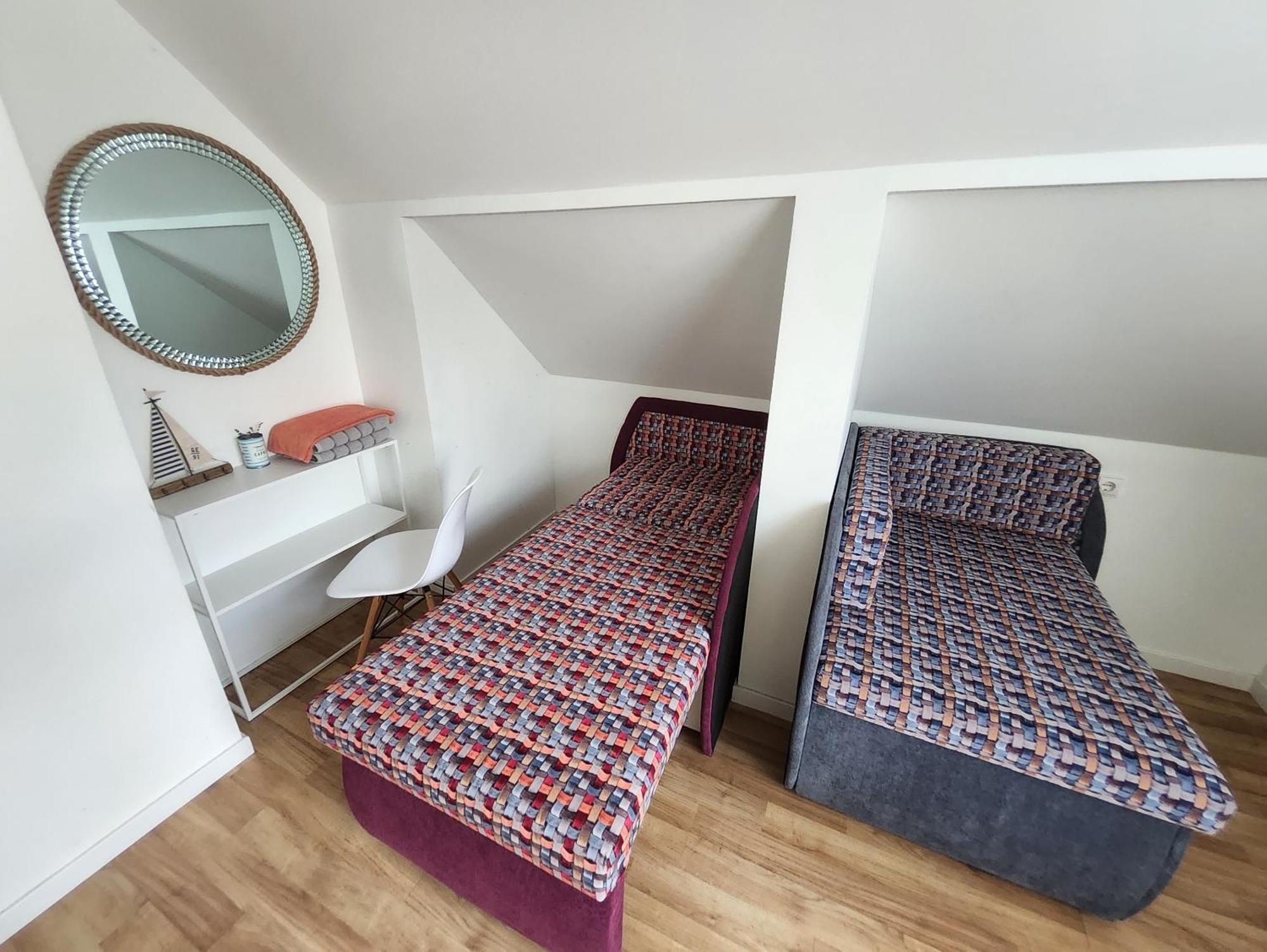 Florance With Terraces & Parking *
